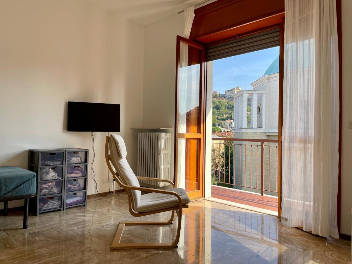 Casa Berizzi - Santa Lucia Apartment Bergamo Exterior foto